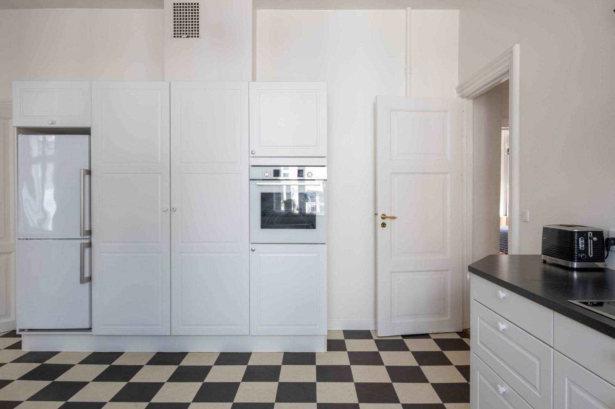 Apartment Lovely 3br Manor 5 Min From Tivoli Gardens *